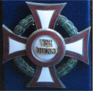 Datei:Österreichisches Militäverdienstkreuz.jpg